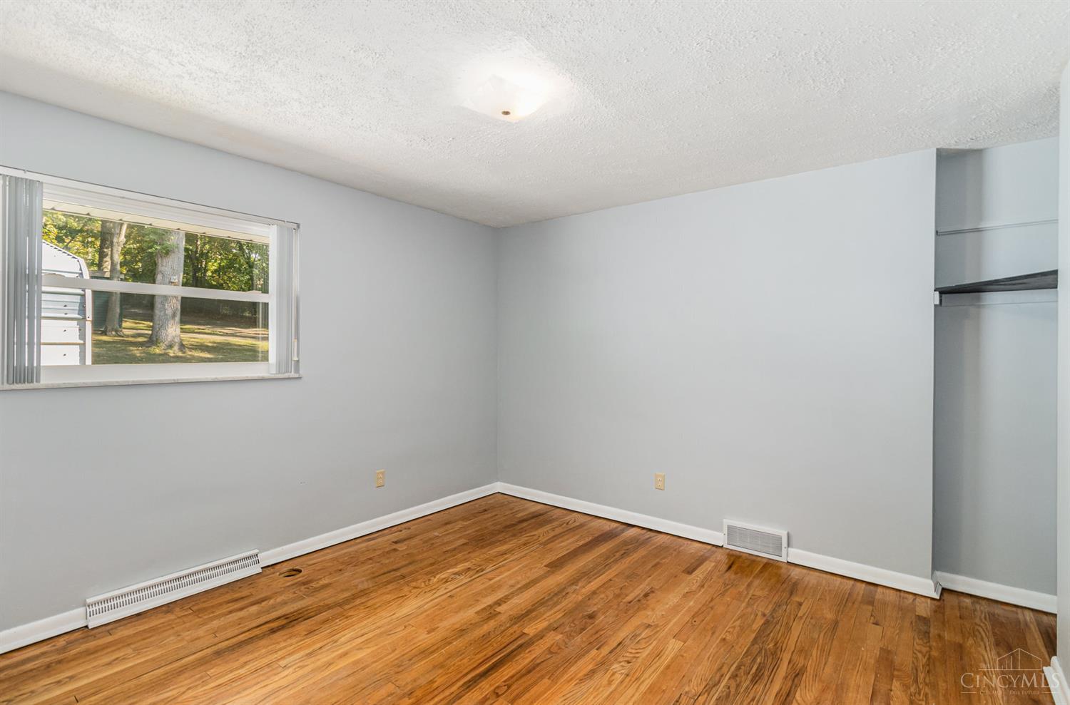 7716 Forest Road Cincinnati, OH 45255 - Photo 19 of 47 Gallery Image 19