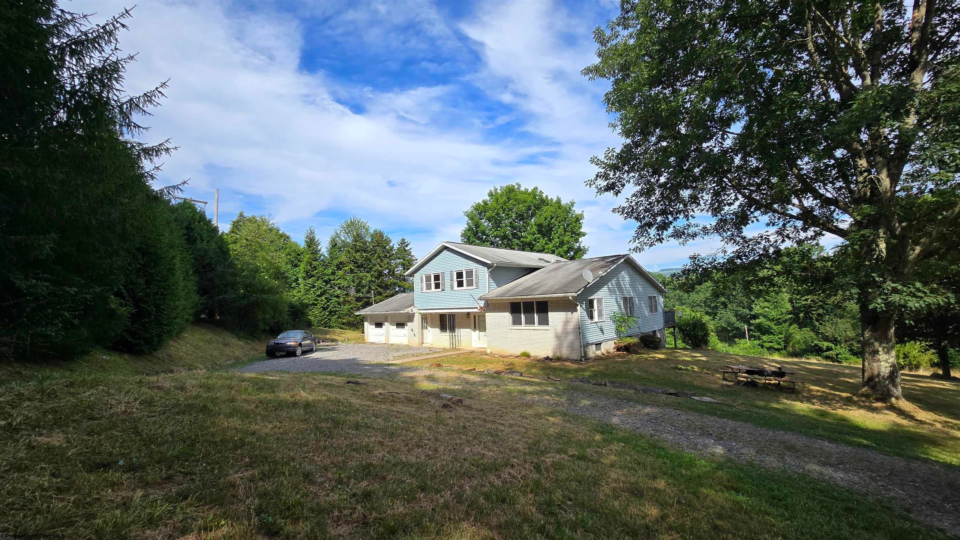 1331 Talbott Road Belington, WV 26250 - Photo 4 of 44 Gallery Image 4