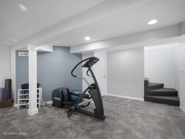 $524,700 | 10913 Martindale Drive, Westchester, IL 60154