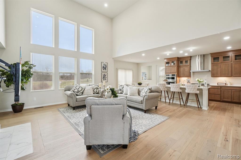 22820 Martin Road South Lyon, MI 48178 - Photo 17 of 82