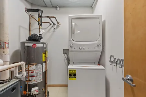 $359,900 | 825 Berry Street, Unit 103, St. Paul, MN 55114