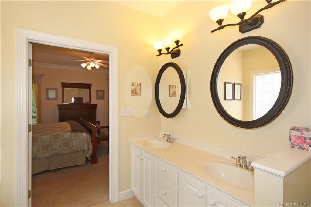 7234 Price Point Denver, NC 28037 - Photo 14 of 24 Gallery Image 14