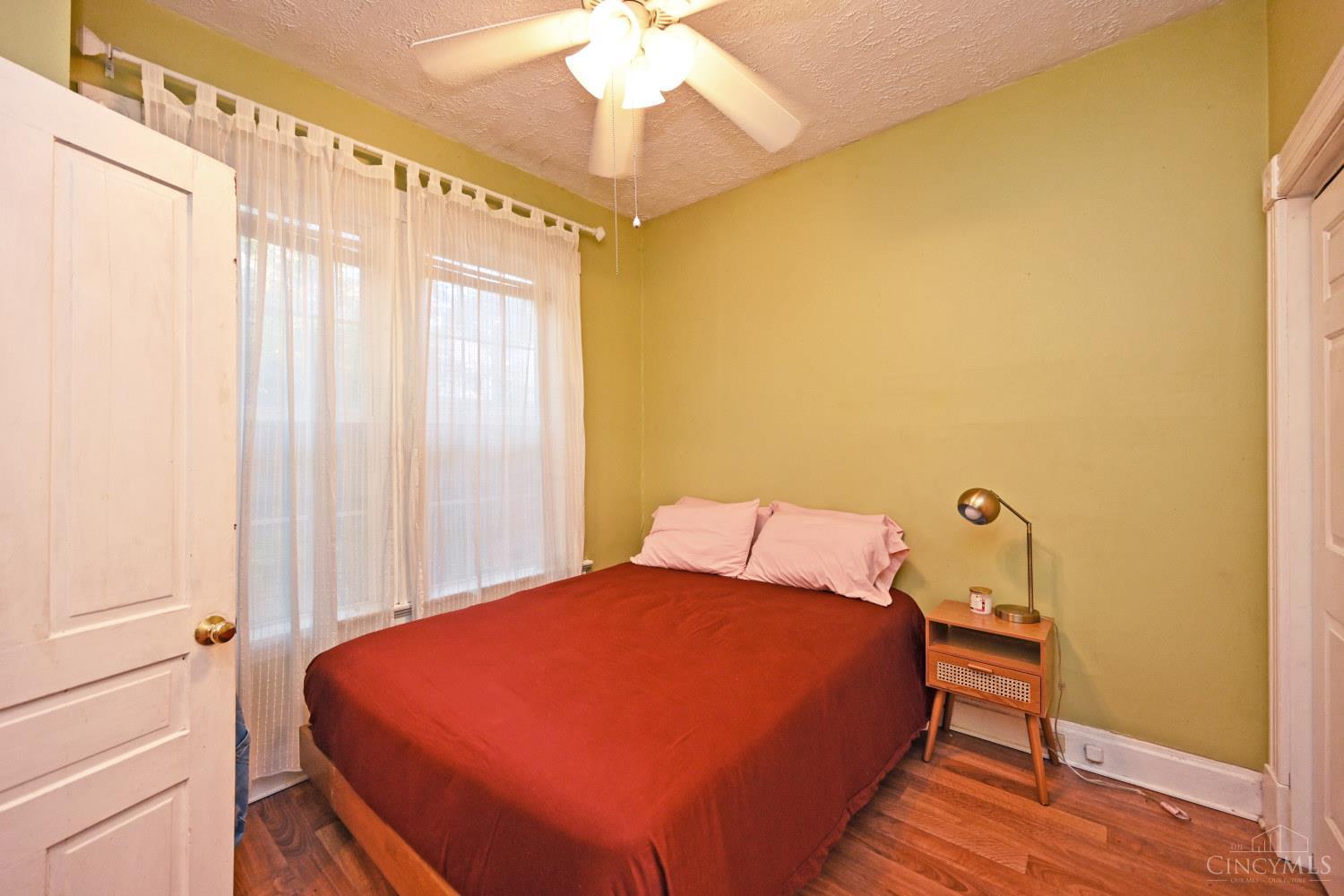 1520 William Howard Taft Road Cincinnati, OH 45206 - Photo 35 of 43