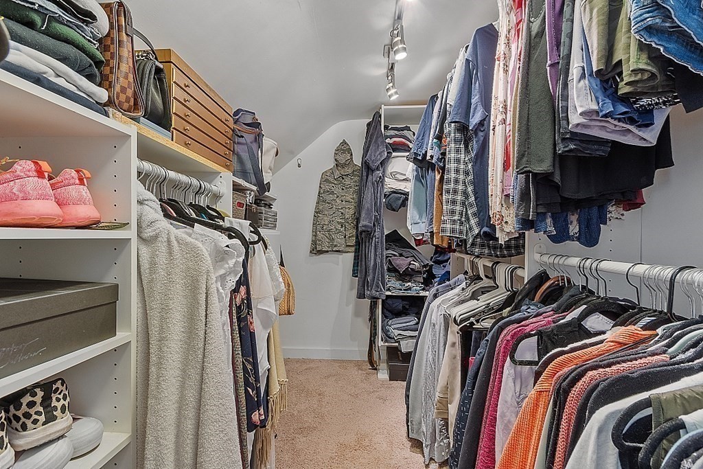 62 Foss Road Gardner, MA 01440 - Photo 21 of 41 Gallery Image 21