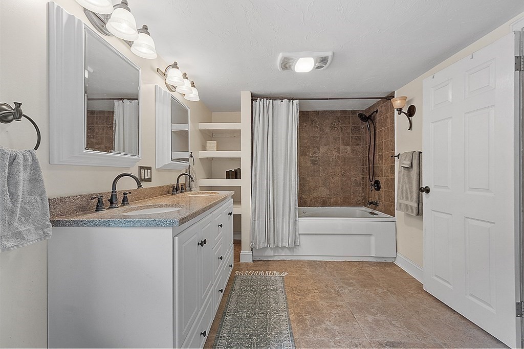 62 Foss Road Gardner, MA 01440 - Photo 22 of 41 Gallery Image 22