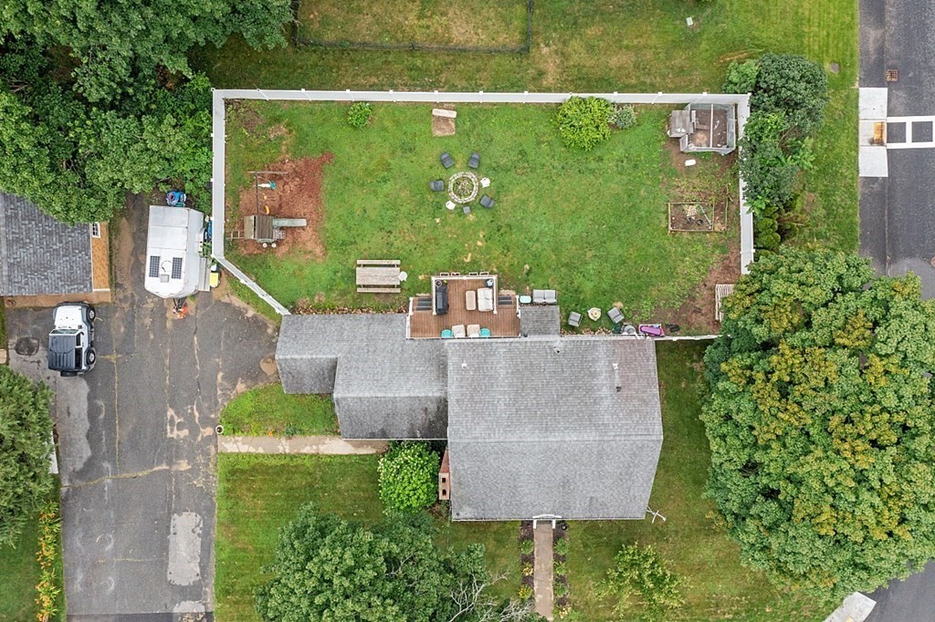 62 Foss Road Gardner, MA 01440 - Photo 3 of 41 Gallery Image 3