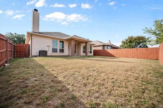 a picture of a wall with white wall painting