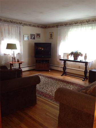 214 Pollard Road Northbridge, MA 01534 - Photo 12 of 15