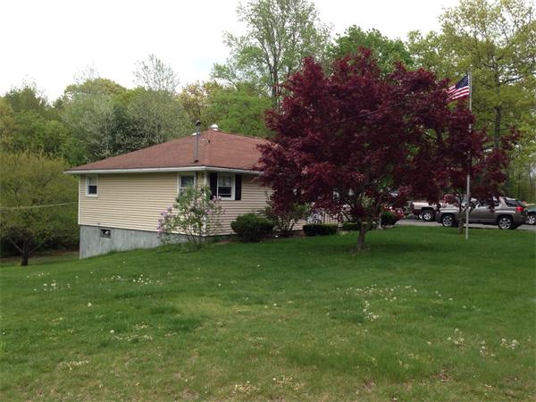 214 Pollard Road Northbridge, MA 01534 - Photo 2 of 15