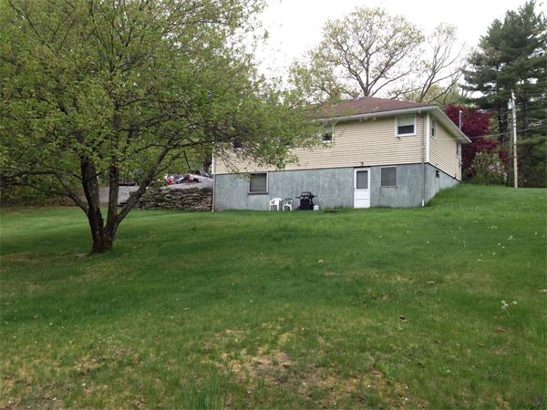 214 Pollard Road Northbridge, MA 01534 - Photo 5 of 15