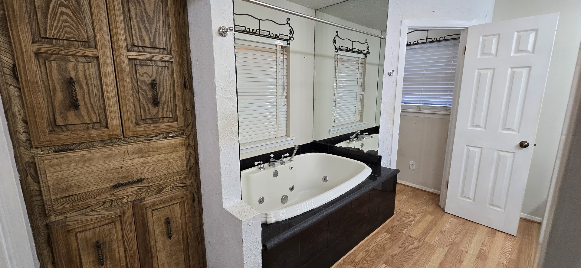 19426 Lockridge Drive Spring, TX 77373 - Photo 13 of 44 a bathroom with a bathtub and shower