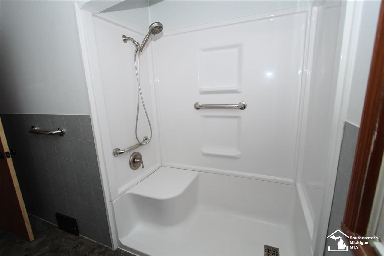 1184 Stewart Road Monroe, MI 48162 - Photo 19 of 29