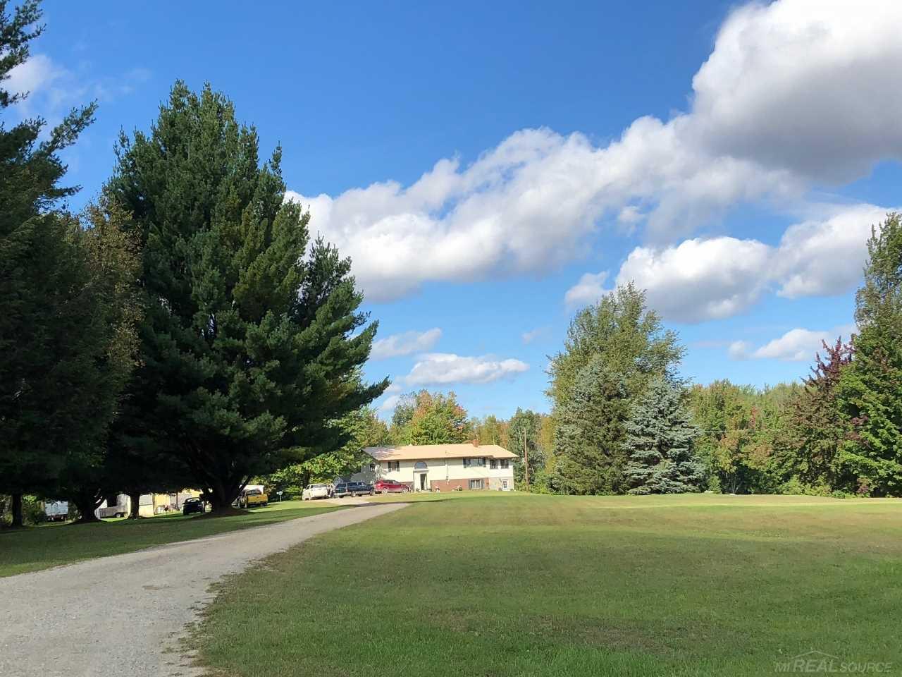 4335 Wheeler Road Snover, MI 48472 - Photo 3 of 32