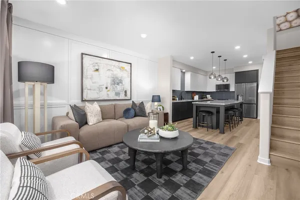 $799,990 | 7342 Foster Bridge Boulevard, Downey, CA 90240