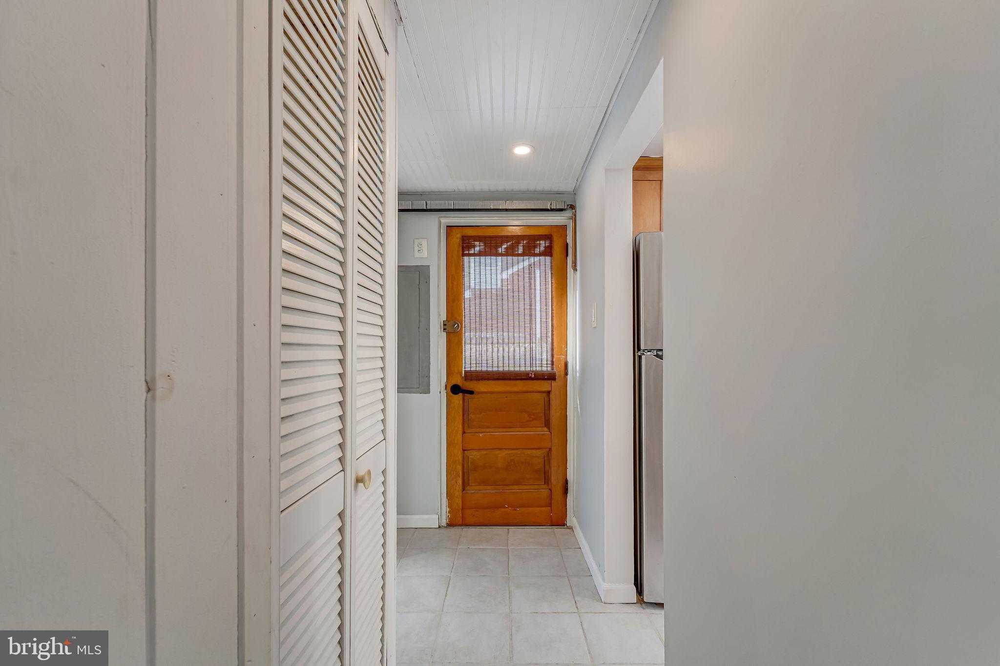 342 Tavistock Boulevard Haddonfield, NJ 08033 - Photo 15 of 32 Inviting entryway with warm wooden accents.