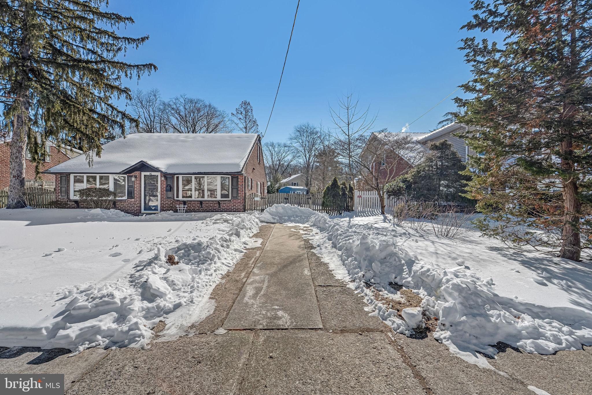 342 Tavistock Boulevard Haddonfield, NJ 08033 - Photo 3 of 32 Charming home nestled in a winter wonderland.