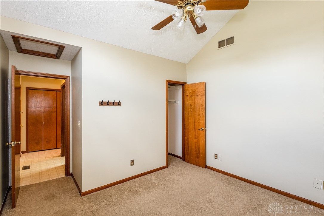 1780 Hanes Road Dayton, OH 45432 - Photo 32 of 54