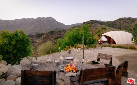 $1,450,000 | 34550 Mulholland Highway, Malibu, CA 90265