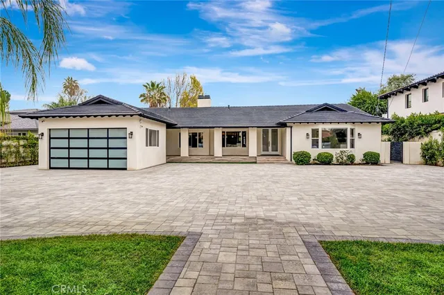 $16,500 | 22914 Calvert Street, Woodland Hills, CA 91367