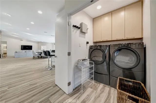 $16,500 | 22914 Calvert Street, Woodland Hills, CA 91367