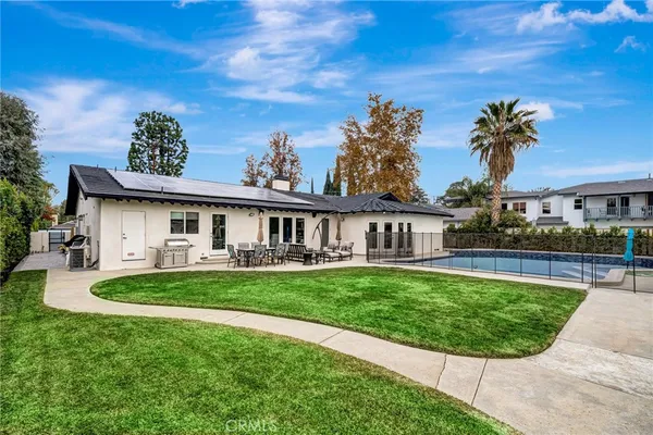 $16,500 | 22914 Calvert Street, Woodland Hills, CA 91367