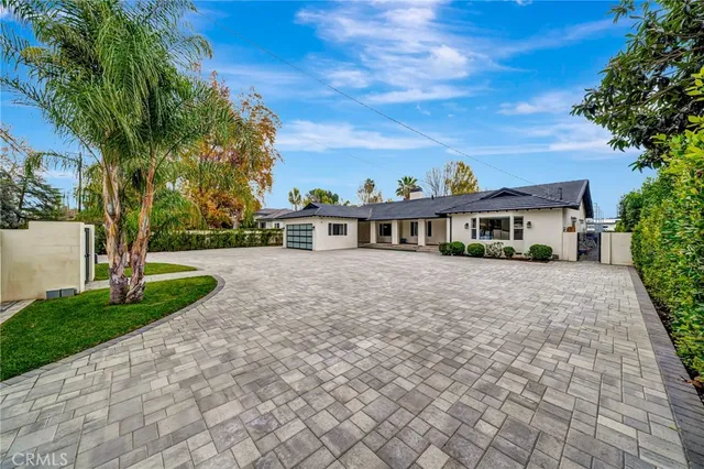 $16,500 | 22914 Calvert Street, Woodland Hills, CA 91367