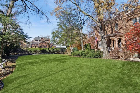 $1,575,000 | 5873 North Forest Glen Avenue, Chicago, IL 60646