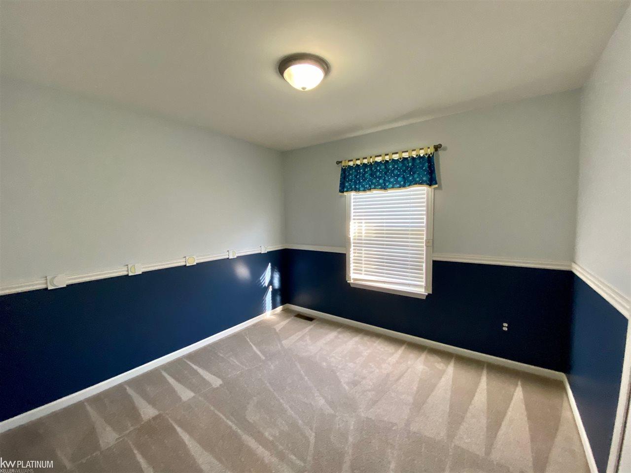 2761 Eastern Rochester, MI 48307 - Photo 27 of 36 Bedroom
