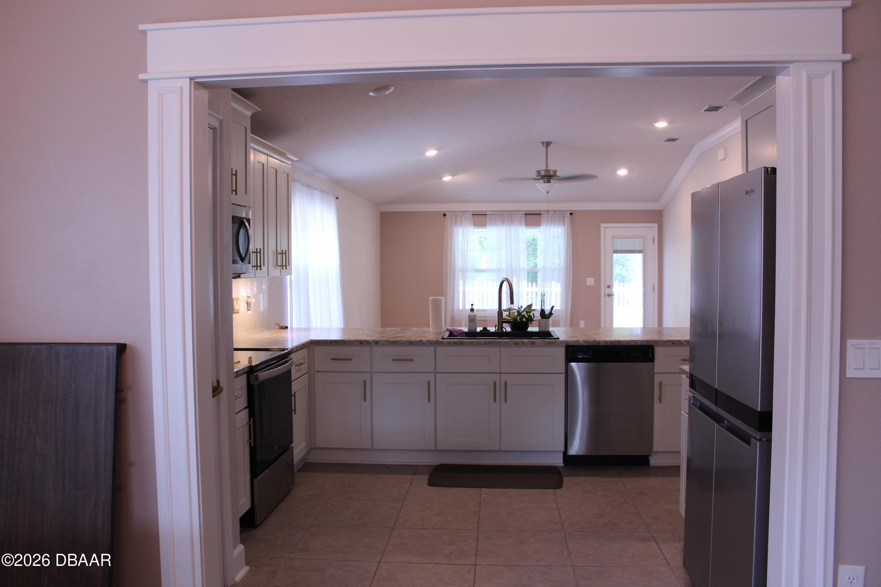 25 Rivertown Road Palm Coast, FL 32137 - Photo 4 of 16 Kitchen 1