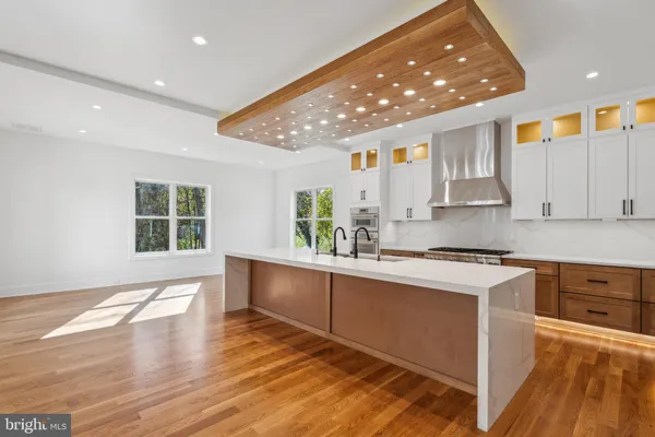 $2,195,000 | 6640 Cardinal Lane, Annandale, VA 22003