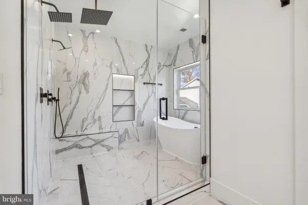 $2,195,000 | 6640 Cardinal Lane, Annandale, VA 22003