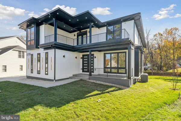 $2,195,000 | 6640 Cardinal Lane, Annandale, VA 22003