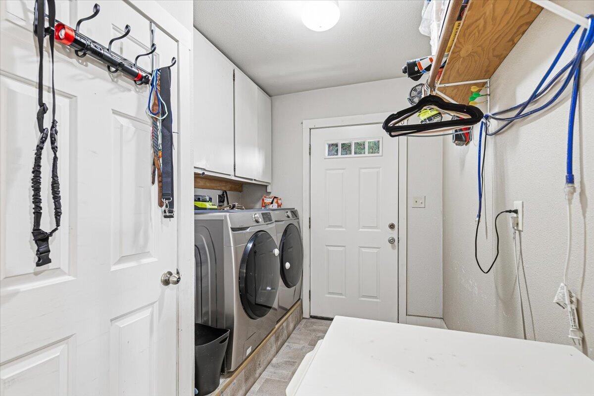 707 Southwest I Street Grants Pass, OR 97526 - Photo 14 of 21 14.