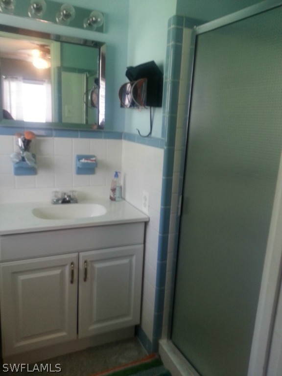 1446 Collins Road Fort Myers, FL 33919 - Photo 16 of 23 Gallery Image 16