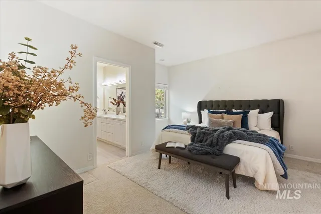 $585,000 | 812 East Riverpark Lane, Boise, ID 83706