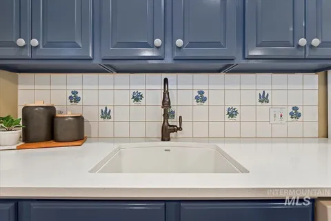 $585,000 | 812 East Riverpark Lane, Boise, ID 83706