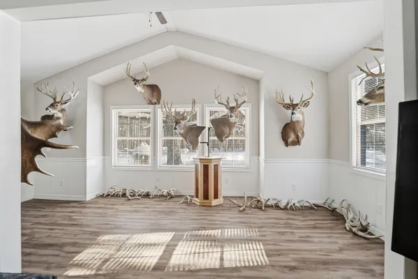 $949,000 | 9283 Willow Road, Bitely, MI 49309