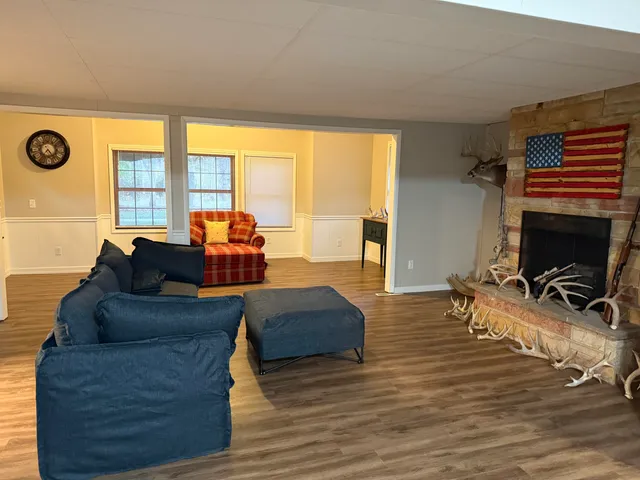 $989,000 | 9283 Willow Road, Bitely, MI 49309