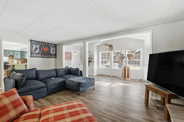 $949,000 | 9283 Willow Road, Bitely, MI 49309