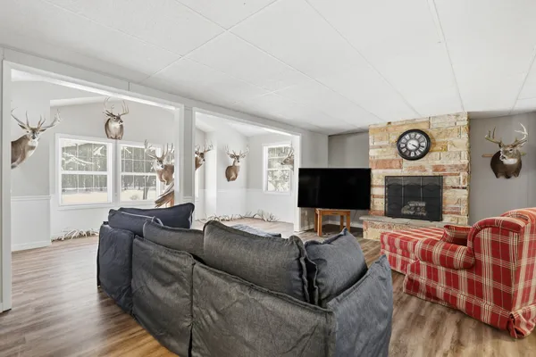 $949,000 | 9283 Willow Road, Bitely, MI 49309