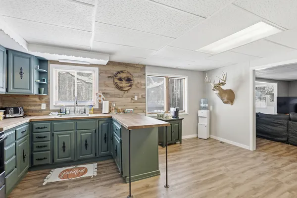 $949,000 | 9283 Willow Road, Bitely, MI 49309