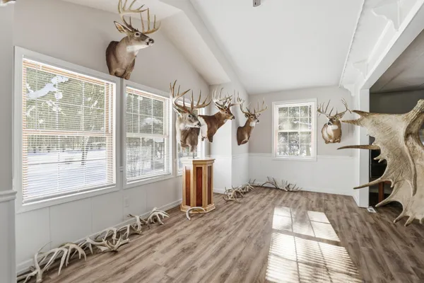 $949,000 | 9283 Willow Road, Bitely, MI 49309