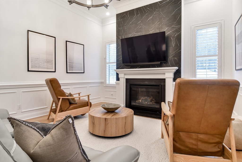 16 Barnes Boulevard, Unit 16 Hudson, MA 01749 - Photo 5 of 41