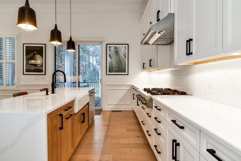 16 Barnes Boulevard, Unit 16 Hudson, MA 01749 - Photo 8 of 41