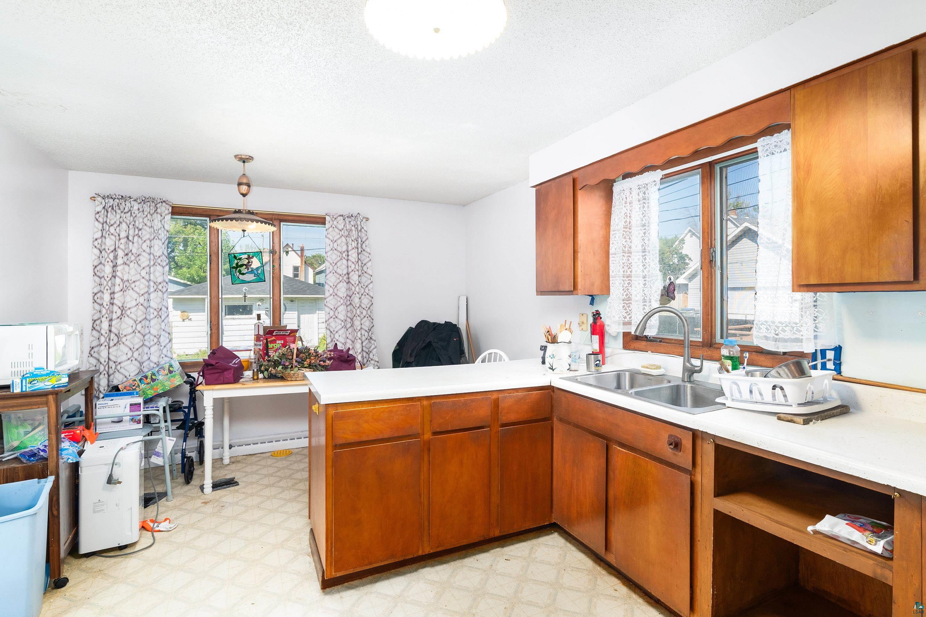 327 North 61st Avenue West Duluth, MN 55807 - Photo 12 of 42