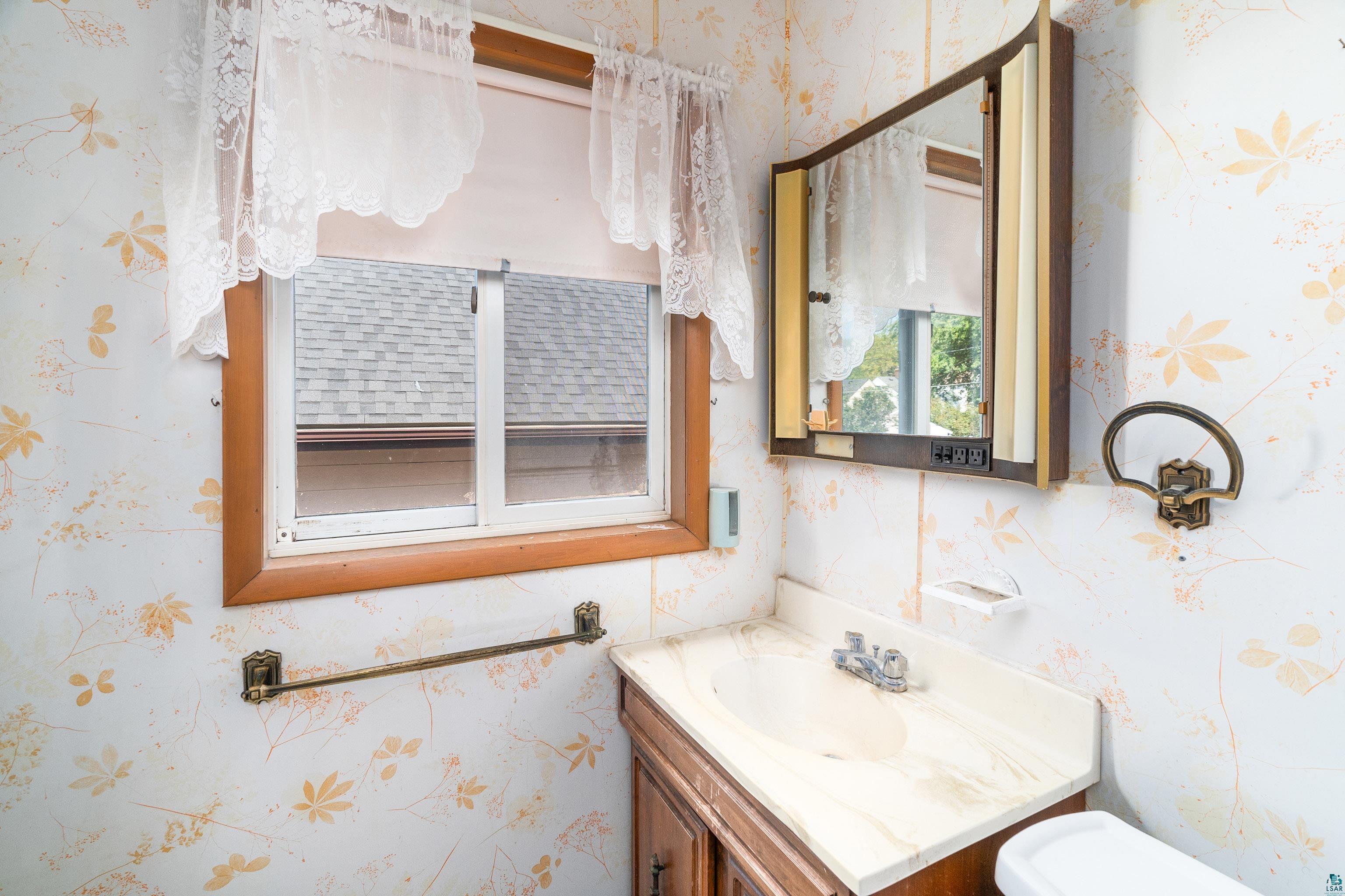 327 North 61st Avenue West Duluth, MN 55807 - Photo 23 of 42