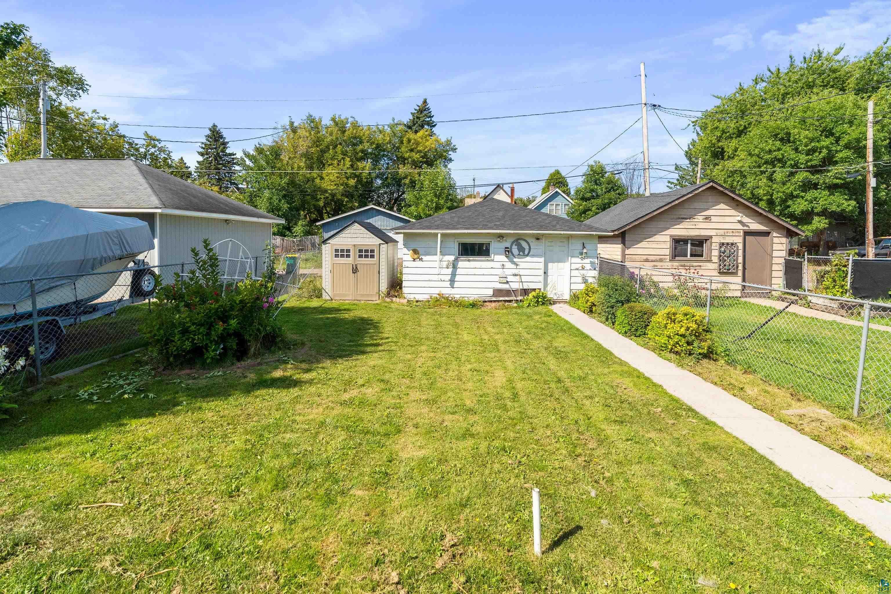 327 North 61st Avenue West Duluth, MN 55807 - Photo 39 of 42