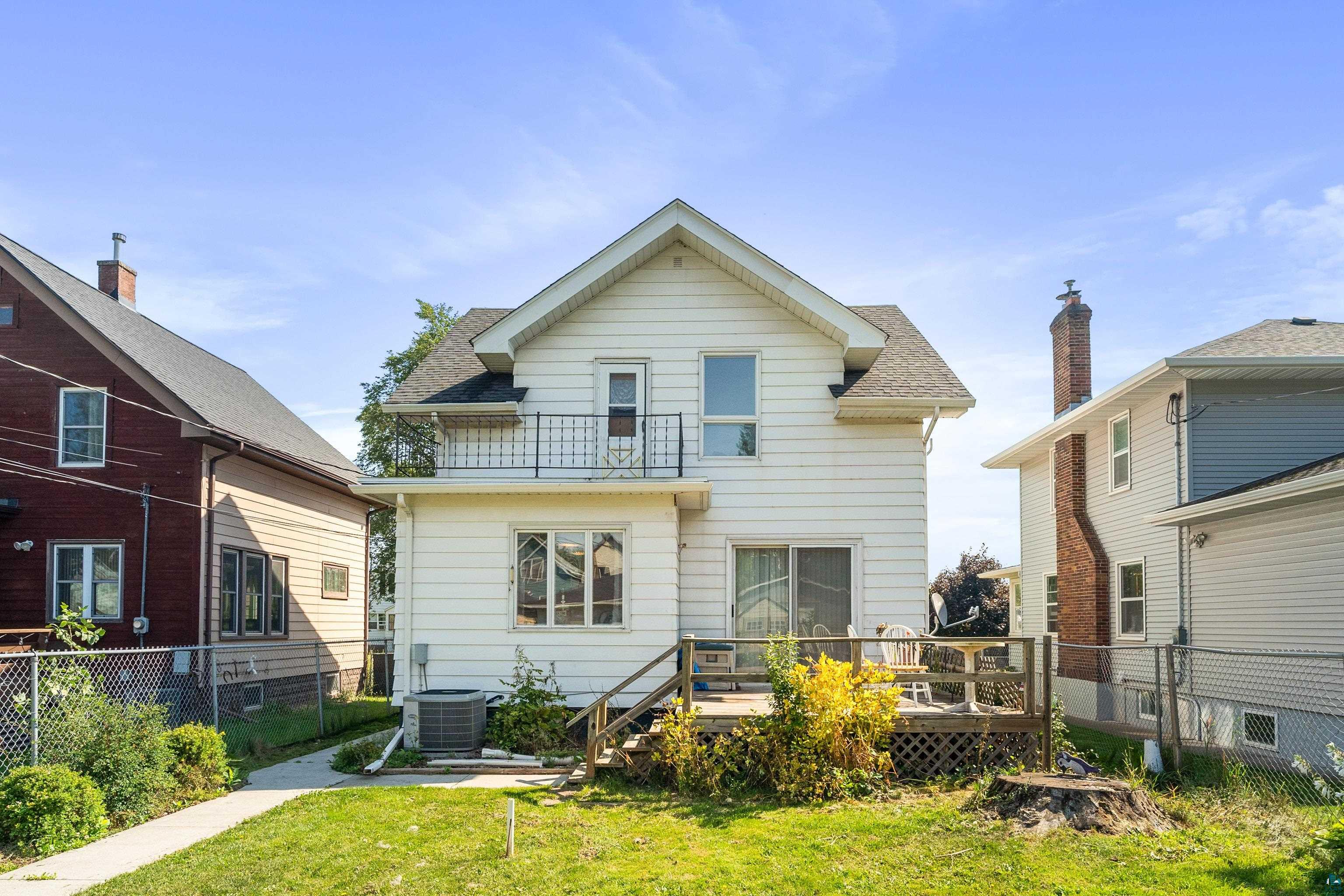 327 North 61st Avenue West Duluth, MN 55807 - Photo 5 of 42