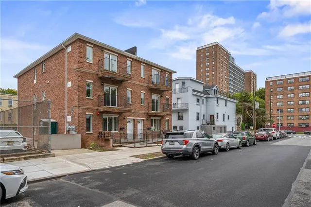 $2,238,000 | 2169 West 13th Street | Gravesend