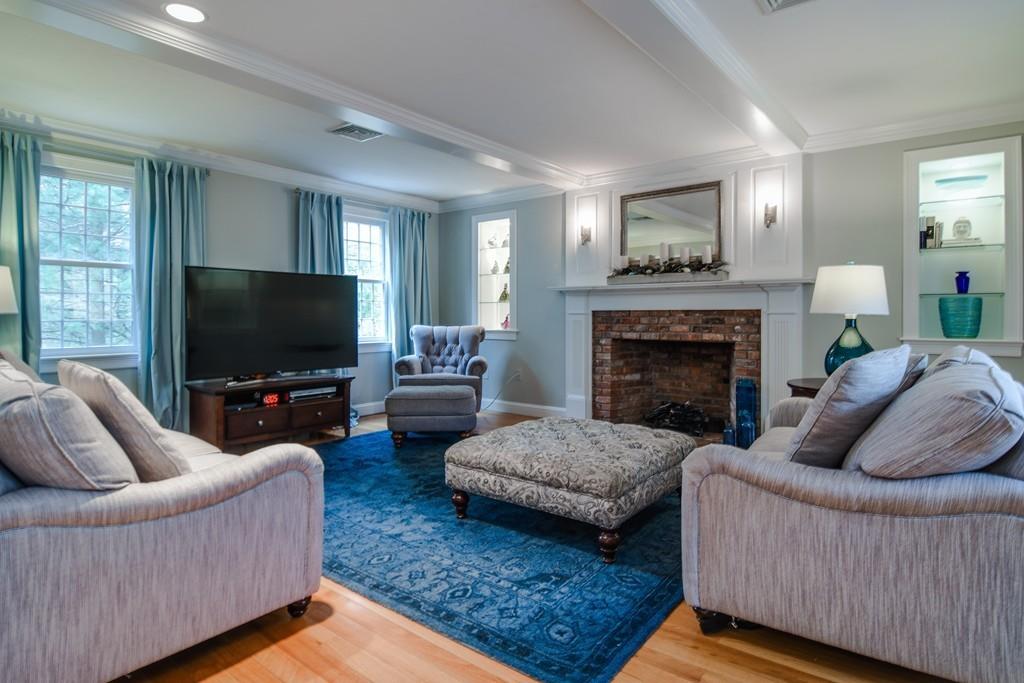 11 Wild Road Hopkinton, MA 01748 - Photo 5 of 41 Gallery Image 5